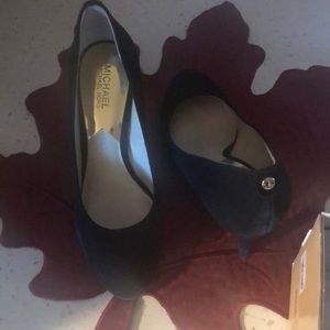 Michael Kors black suede pumps